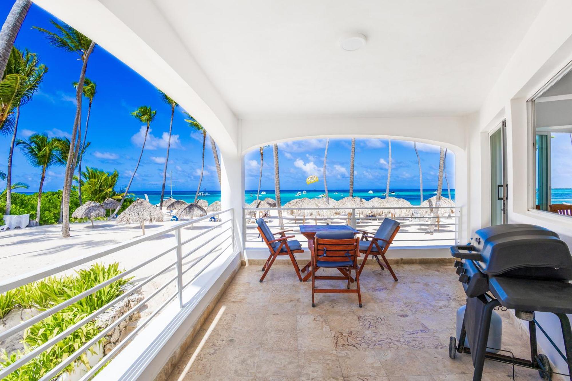 Prime Ocean View Punta Cana Apartments - 3-Bedroom Getaway With Private Terrace On Bavaro Beach Exterior foto